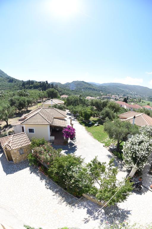 Yannis' Village كيري المظهر الخارجي الصورة
