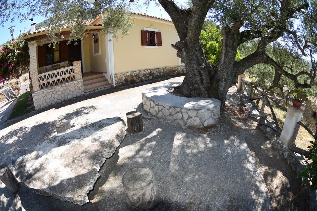 Yannis' Village كيري المظهر الخارجي الصورة